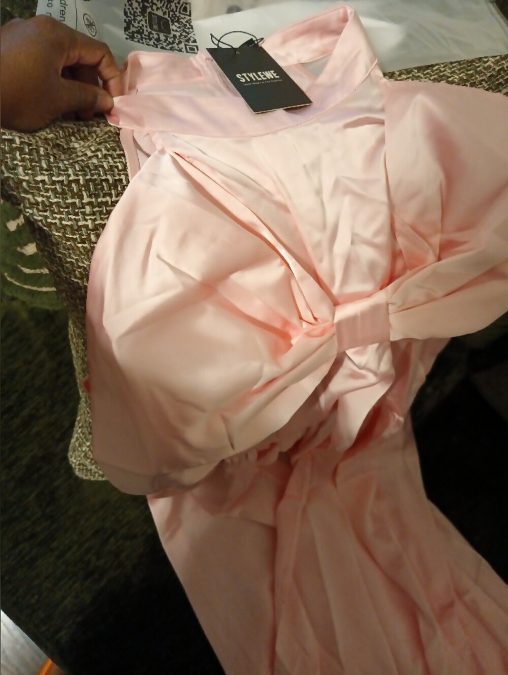 Ash Wednesday Pix:StyleWe NWT PINK CHAMPAGNE BOW HIGH LOW TOP - Picture 3 of 5